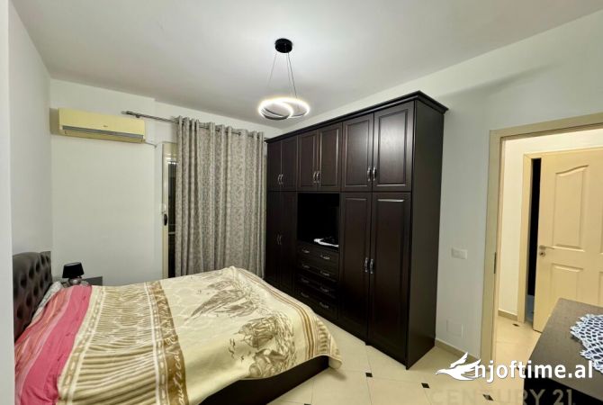 Shtepi me qera 2+1 ne Tirane - 500 Euro