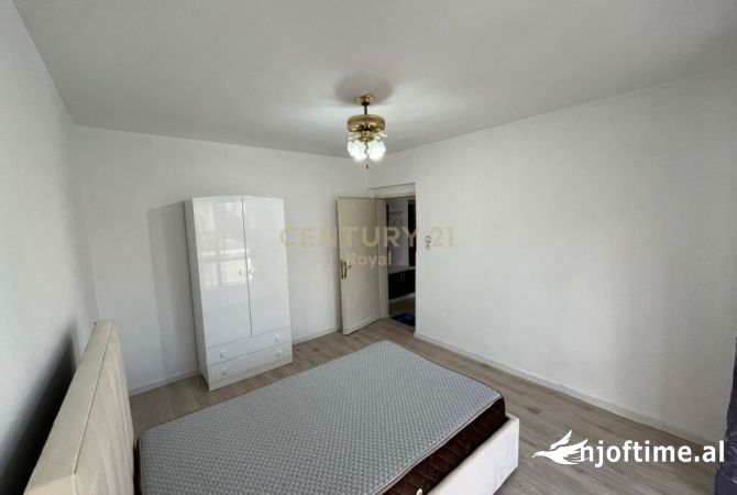 Shtepi me qera Apartament ne Tirane, 1+1, Mobilimi E mobiluar, Pagesa 350  Euro.