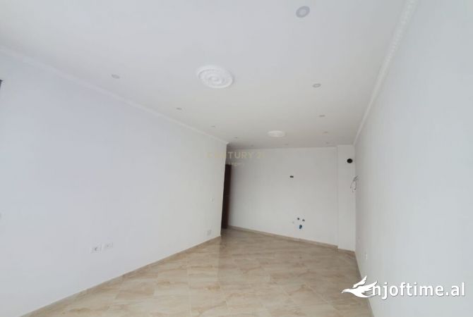 Shtepi ne shitje 1+1 ne Tirane - 85,000 Euro