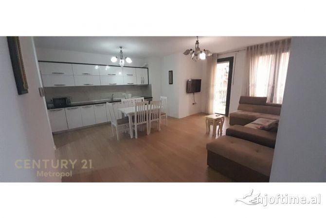 Shtepi me qera 2+1 ne Tirane - 700 Euro