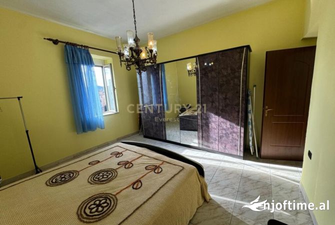 Shtepi me qera 2+1 ne Tirane - 500 Euro