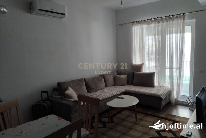 Shtepi me qera 2+1 ne Tirane - 500 Euro