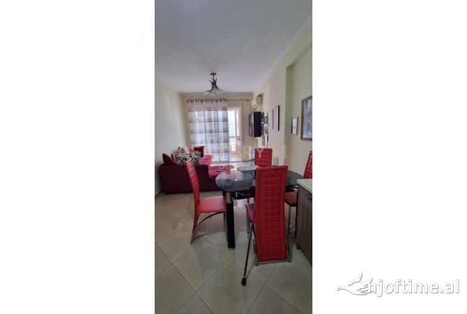 Shtepi ne shitje 1+1 ne Tirane - 90,000 Euro