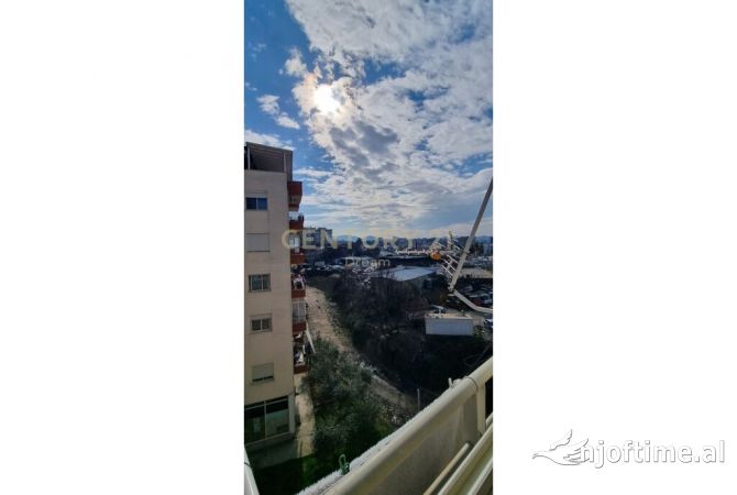 Shtepi ne shitje Apartament ne Tirane, 1+1, Mobilimi E mobiluar, Pagesa 90,000  Euro.