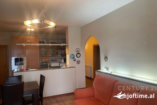 Shtepi ne shitje 3+1 ne Durres - 120,000 Euro