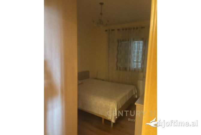 Shtepi ne shitje 3+1 ne Durres - 120,000 Euro