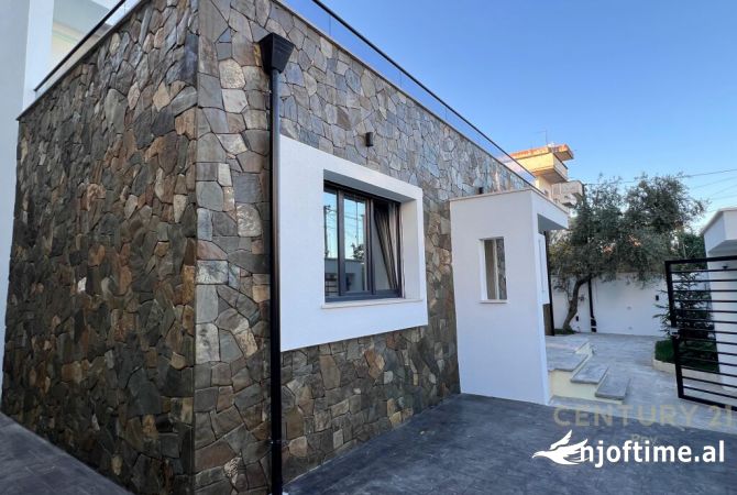 Shtepi ne shitje 4+1 ne Durres - 380,000 Euro