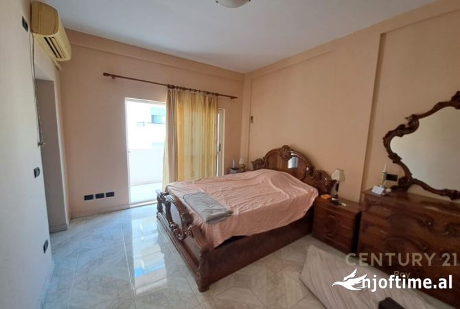 Shtepi ne shitje 3+1 ne Durres - 120,000 Euro