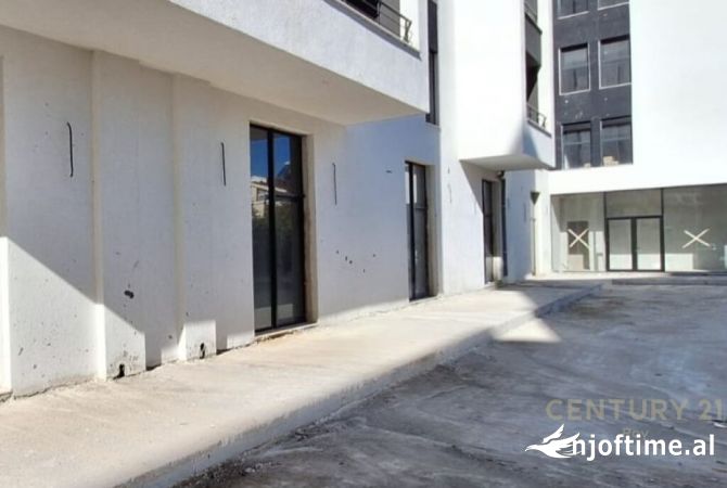 Business Property in Sale 1+1 in Durres - 76,000 Euro