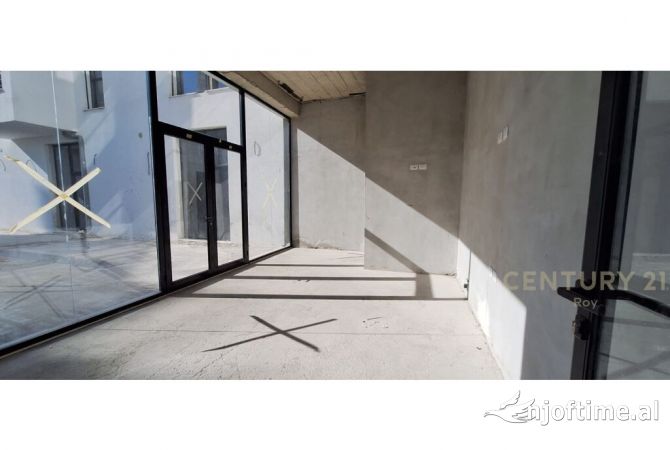 Ambient biznesi ne shitje 1+1 ne Durres - 76,000 Euro