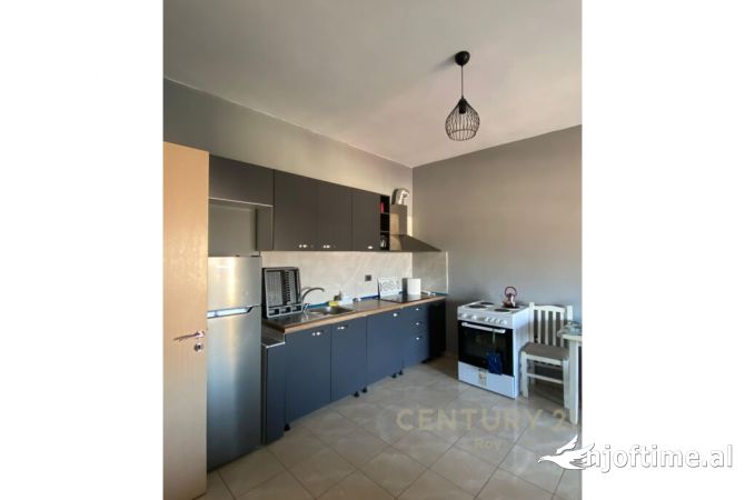 Shtepi ne shitje Apartament ne Durres, 1+1, Mobilimi E mobiluar, Pagesa 70,000  Euro.