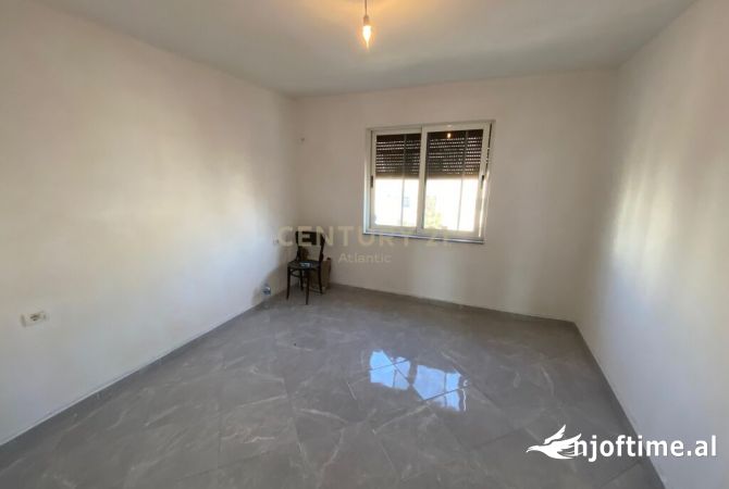Shtepi ne shitje 1+1 ne Durres - 65,000 Euro