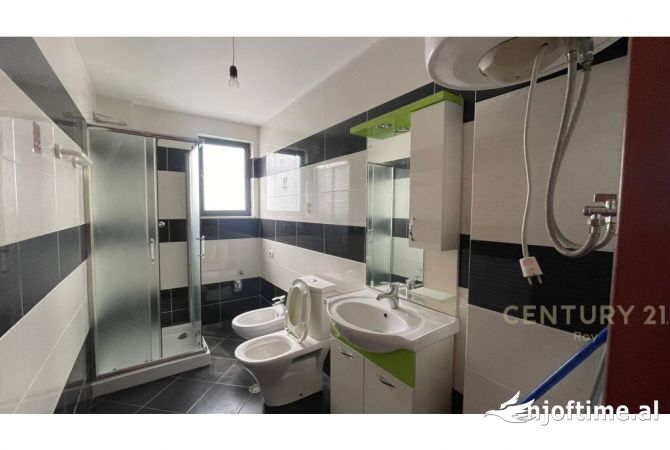 Shtepi ne shitje 1+1 ne Durres - 85,000 Euro