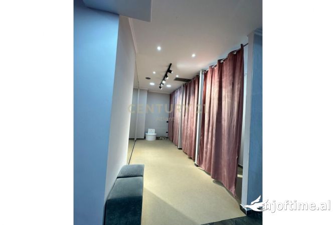 Business Property in Sale 1+1 in Durres - 10,000 Euro