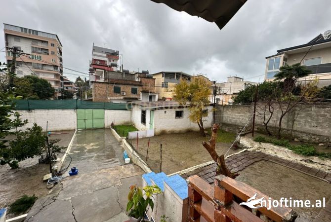 Shtepi ne shitje 2+1 ne Durres - 200,000 Euro