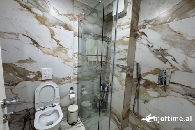 Shtepi ne shitje Apartament ne Durres, 1+1, Mobilimi E mobiluar, Pagesa 130,000  Euro.