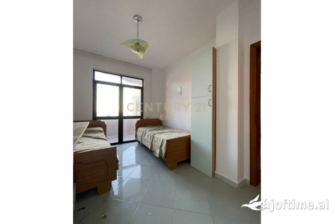 Shtepi ne shitje 2+1 ne Durres - 180,000 Euro