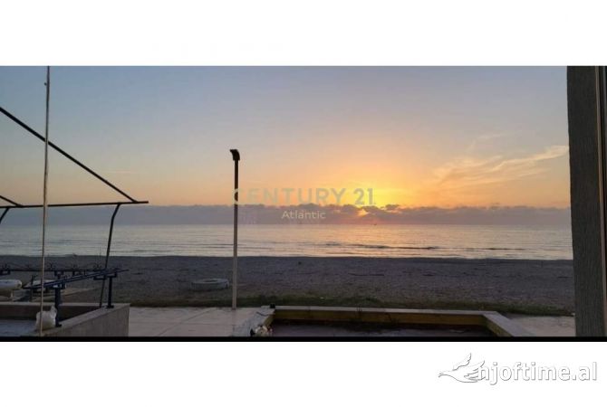 Ambient biznesi ne shitje 2+1 ne Durres - 435,000 Euro
