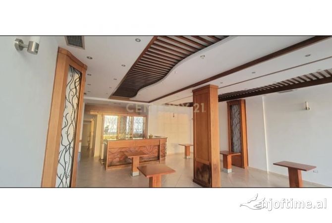 Business Property in Sale 2+1 in Durres - 435,000 Euro
