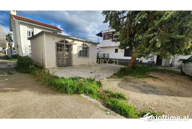 Shtepi ne shitje Garsoniere ne Durres - 135,000 Euro