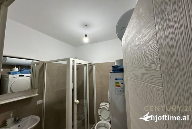 Shtepi ne shitje Apartament ne Durres, 1+1, Mobilimi E mobiluar, Pagesa 82,500  Euro.