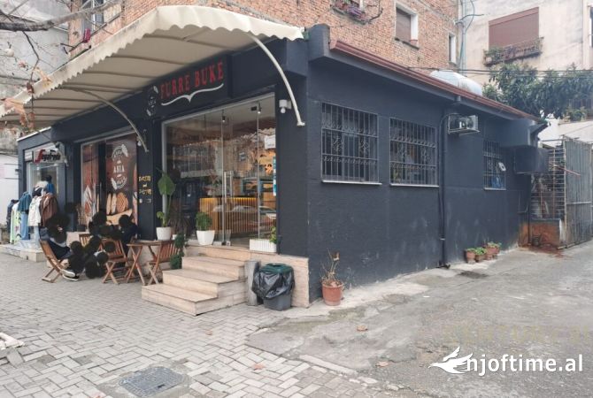 Business Property in Sale 1+1 in Durres - 300,000 Euro