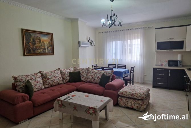 Shtepi ne shitje 3+1 ne Durres - 118,000 Euro