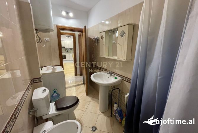 Shtepi ne shitje Apartament ne Durres, 1+1, Mobilimi E mobiluar, Pagesa 75,000  Euro.