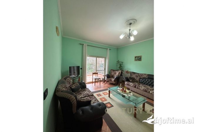 Shtepi ne shitje 3+1 ne Durres - 245,000 Euro