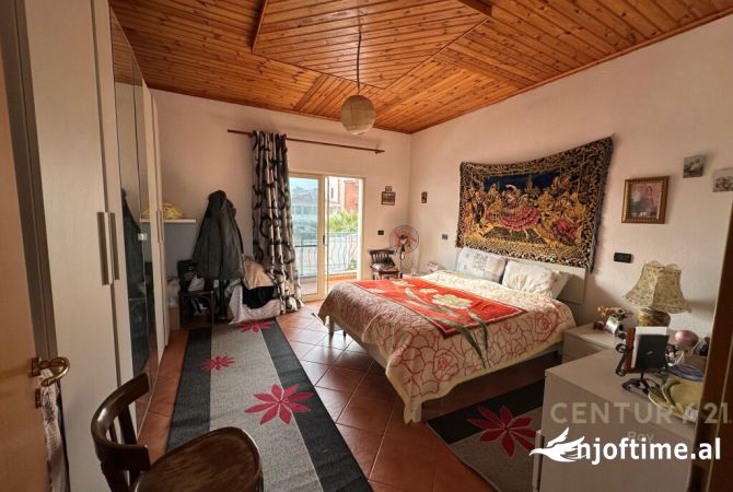 Shtepi ne shitje 3+1 ne Durres - 245,000 Euro