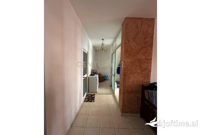 Shtepi ne shitje 2+1 ne Durres - 65,000 Euro