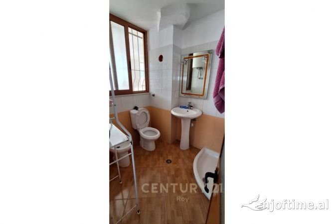Shtepi ne shitje Apartament ne Durres, 1+1, Mobilimi E mobiluar, Pagesa 85,000  Euro.