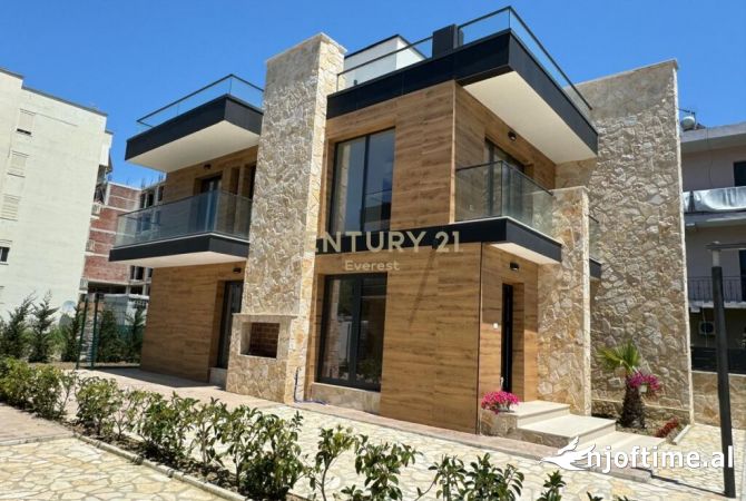 Casa in vendita 2+1 a Durazzo - 350,000 Euro