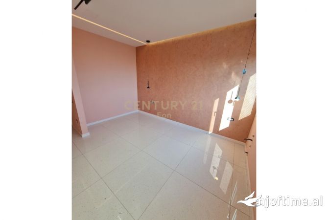 Shtepi ne shitje 2+1 ne Durres - 195,000 Euro