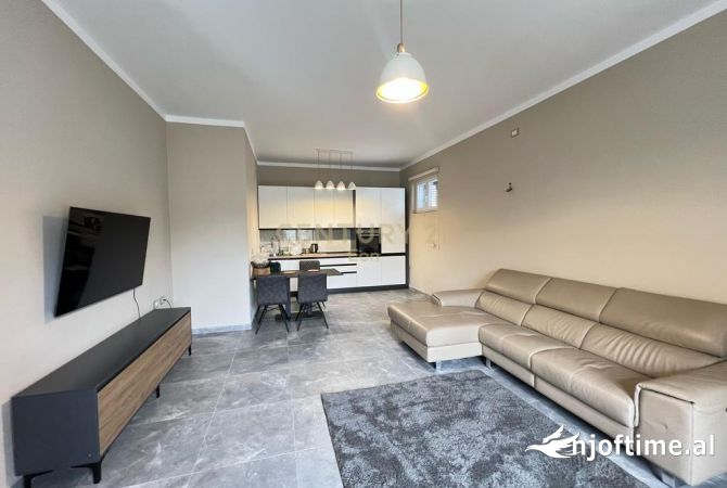 Shtepi ne shitje 4+1 ne Durres - 285,000 Euro