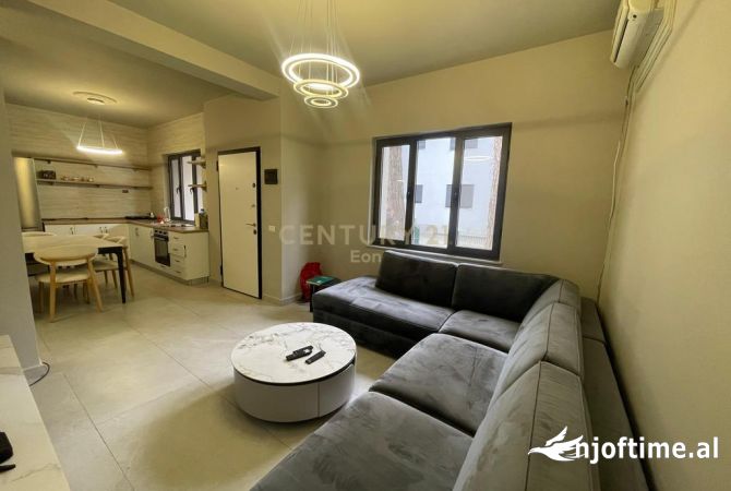 Shtepi ne shitje 2+1 ne Durres - 260,000 Euro