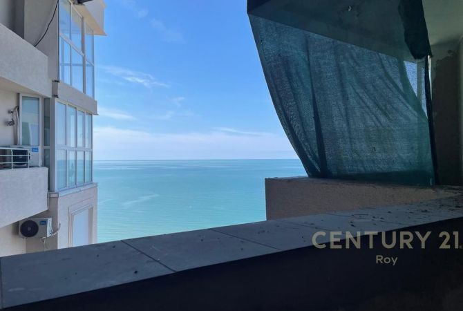 Shtepi ne shitje Apartament ne Durres, Garsoniere, Mobilimi Bosh, pa mobiluar, Pagesa 67,116  Euro.