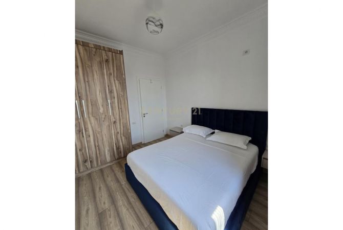 Shtepi ne shitje Apartament ne Durres, 1+1, Mobilimi E mobiluar, Pagesa 98,000  Euro.