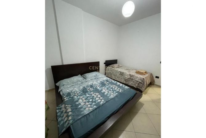 Apartment for sale in Durres 1+1, In Part