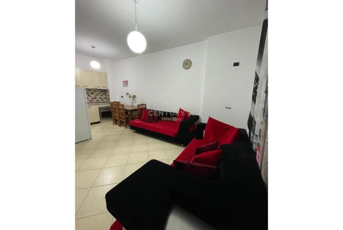 Apartment for sale in Durres 1+1, In Part