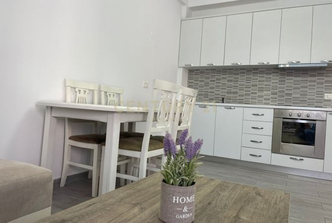 Shtepi ne shitje 1+1 ne Durres - 85,000 Euro