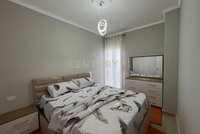 Shtepi ne shitje Apartament ne Durres, 1+1, Mobilimi E mobiluar, Pagesa 90,000  Euro.
