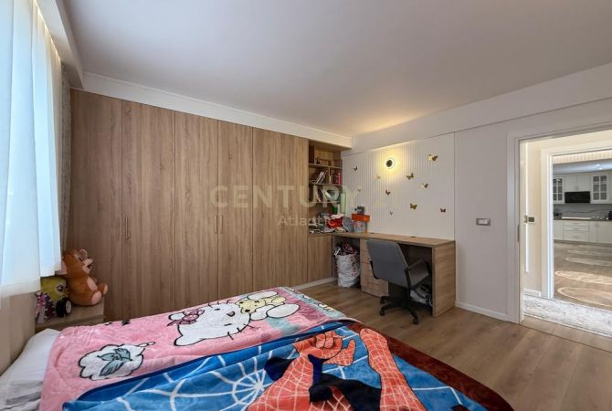 Shtepi ne shitje Apartament ne Durres, 2+1, Mobilimi E mobiluar, Pagesa 500,000  Euro.