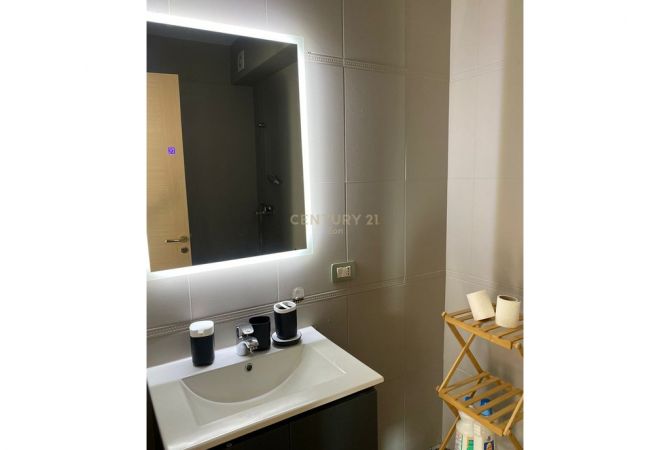 Shtepi ne shitje Apartament ne Durres, 1+1, Mobilimi E mobiluar, Pagesa 150,000  Euro.