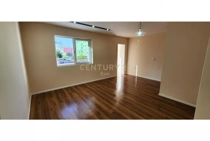 Shtepi ne shitje 1+1 ne Durres - 107,000 Euro