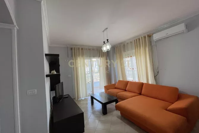 Shtepi ne shitje Apartament ne Durres, 2+1, Mobilimi E mobiluar, Pagesa 128,000  Euro.