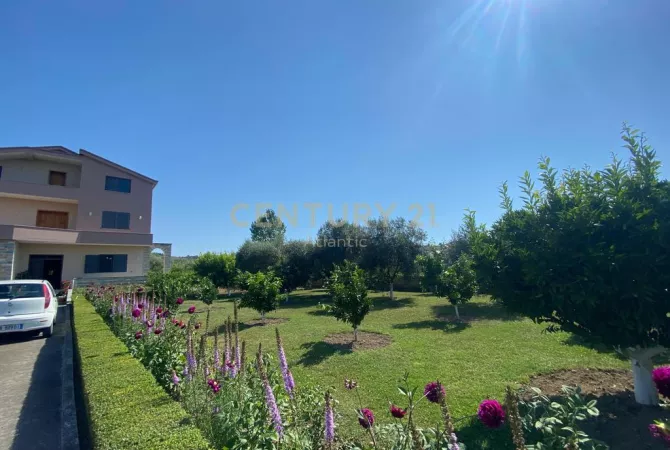 Shtepi ne shitje 6+1 ne Durres - 255,000 Euro
