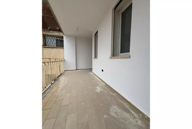 Shtepi ne shitje Apartament ne Durres, 2+1, Mobilimi Bosh, pa mobiluar, Pagesa 145,000  Euro.