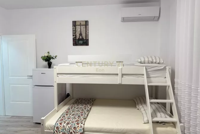 Shtepi ne shitje Apartament ne Durres, 1+1, Mobilimi E mobiluar, Pagesa 170,000  Euro.