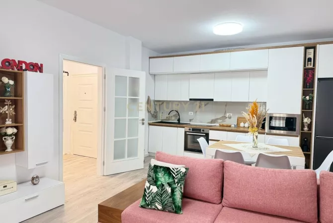 Shtepi ne shitje Apartament ne Durres, 1+1, Mobilimi E mobiluar, Pagesa 170,000  Euro.